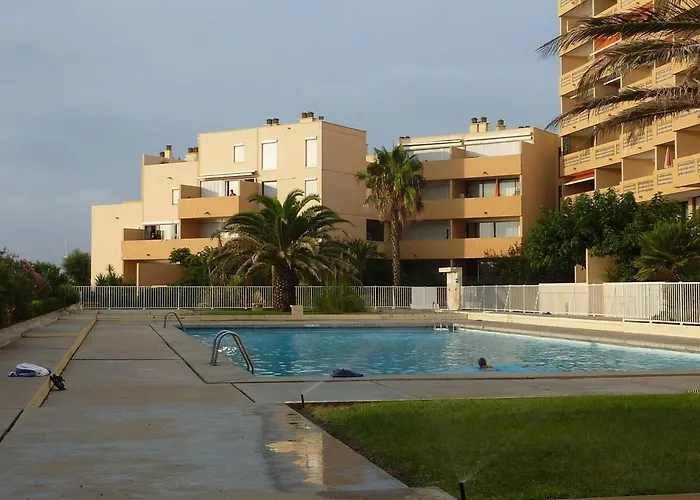 Grand T2 Avec Piscine, Terrasse Et Acces Direct A La Plage, 4 Personnes - Port Barcares - Fr-1-81-505 דירה לה ברקרה